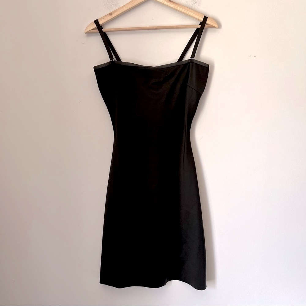 SPANX Black Satin Silky Mini Smoothing Slip Adjustable Removable Straps NEW L